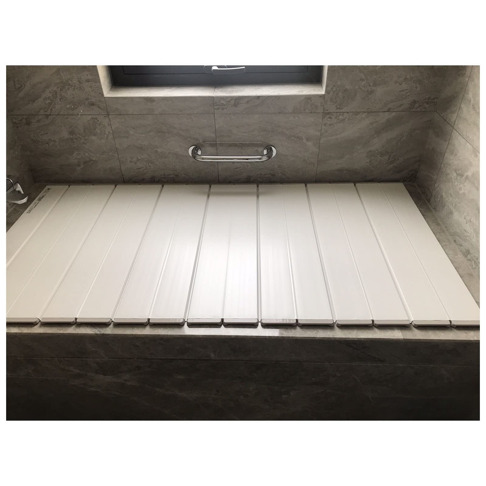 Wielofunkcyjny składany pokrowiec na wannę o grubości 1 cm, pyłoszczelny, polipropylenowy, do spa i kąpieli mlecznych (140 cm x 70 cm) – idealne akcesorium łazienkowe