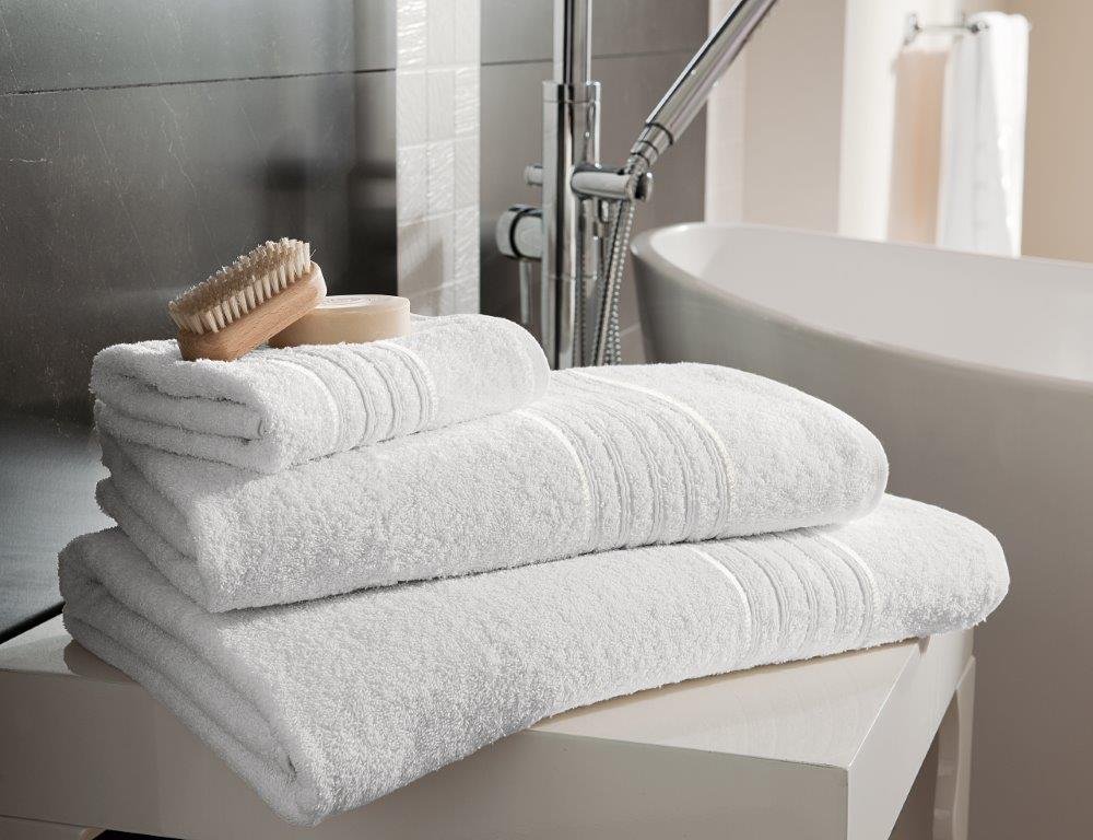 GC GAVENO CAVAILIA Gaveno Cavailia 100% Natural Cotton Thick Absorbent 450 GSM Hampton White, Pack of 4-Bath Sheet