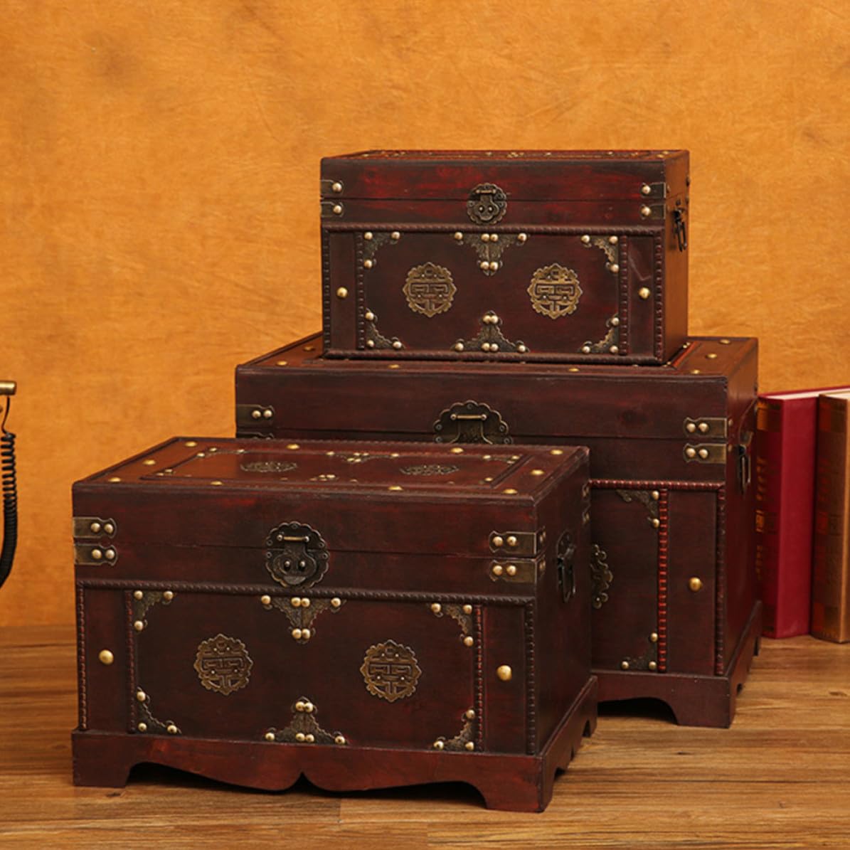 Retro Aufbewahrungsbox Braun mit Legierung Vintage Aufbewahrungslösung für Zuhause und Bastelbedarf Dekorative Holzbox für Ordnung und Stil