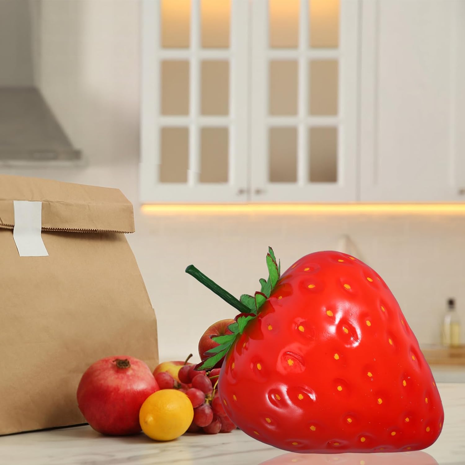 jojofuny Artificial Extra Large Strawberry Foam Simulation Fruit – Realistic Fake Strawberry Prop for Home & Kitchen Decor, Party & Photography – Eye-Catching Decoration for Event