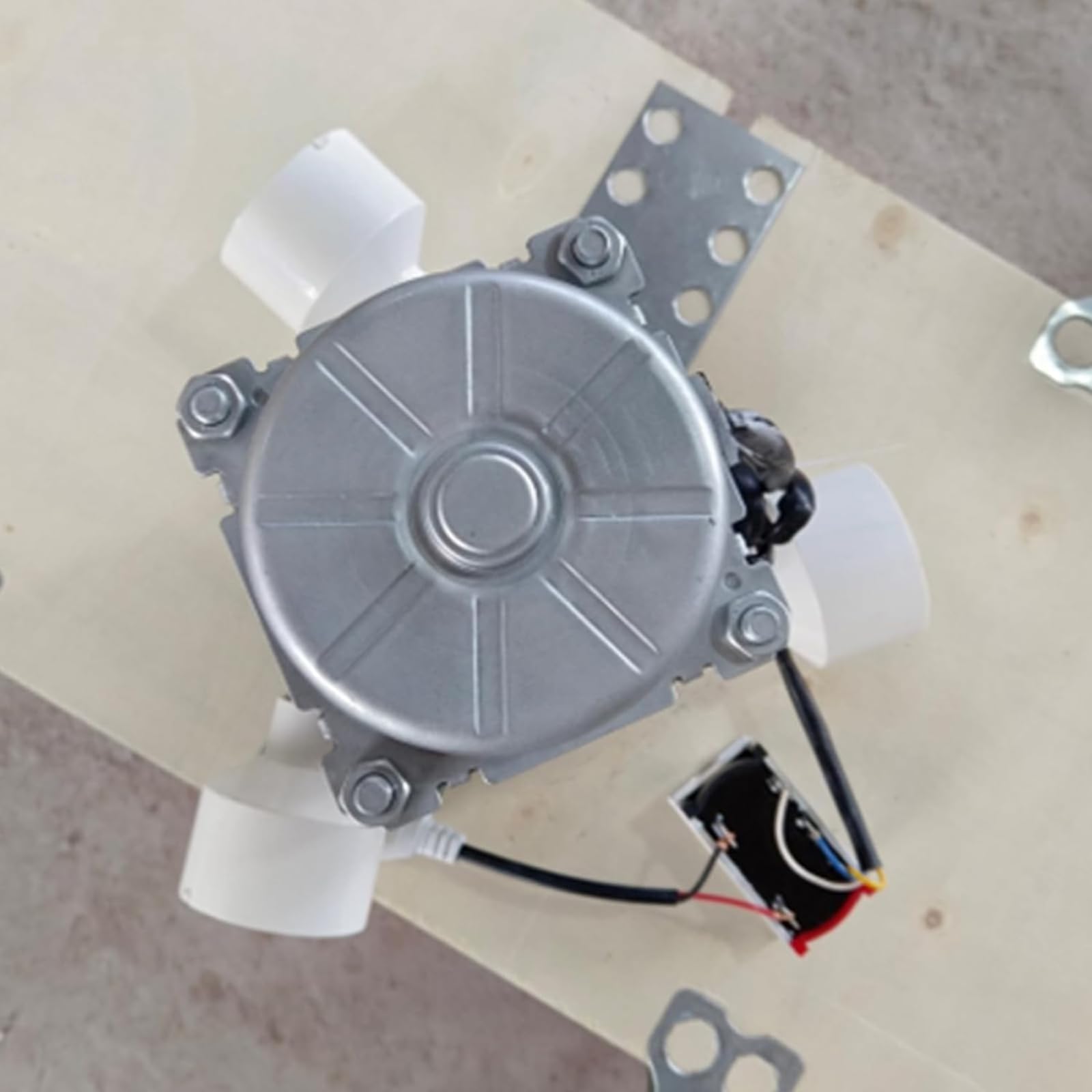 Generador hidroeléctrico de 1000 W, turbina hidroeléctrica de central hidroeléctrica de 220 V, caudal de agua de 2 l/s (0,5 gal/s), se puede utilizar para suministro de energía temporal en áreas remot