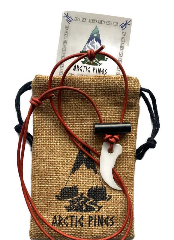 Fire Starter Necklace (Black Regular Cord, Black/Gray BearClaw Striker)