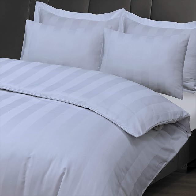 Linen Zone - 300 Thread 100% Egyptian Cotton 6 cm Satin Stripe Pattern Luxury Hotel Quality Duvet Cover Set (2 Pillowcase, 1 Duvet Cover) Bedding Sets for All Seasons, Simple Style (White - King)