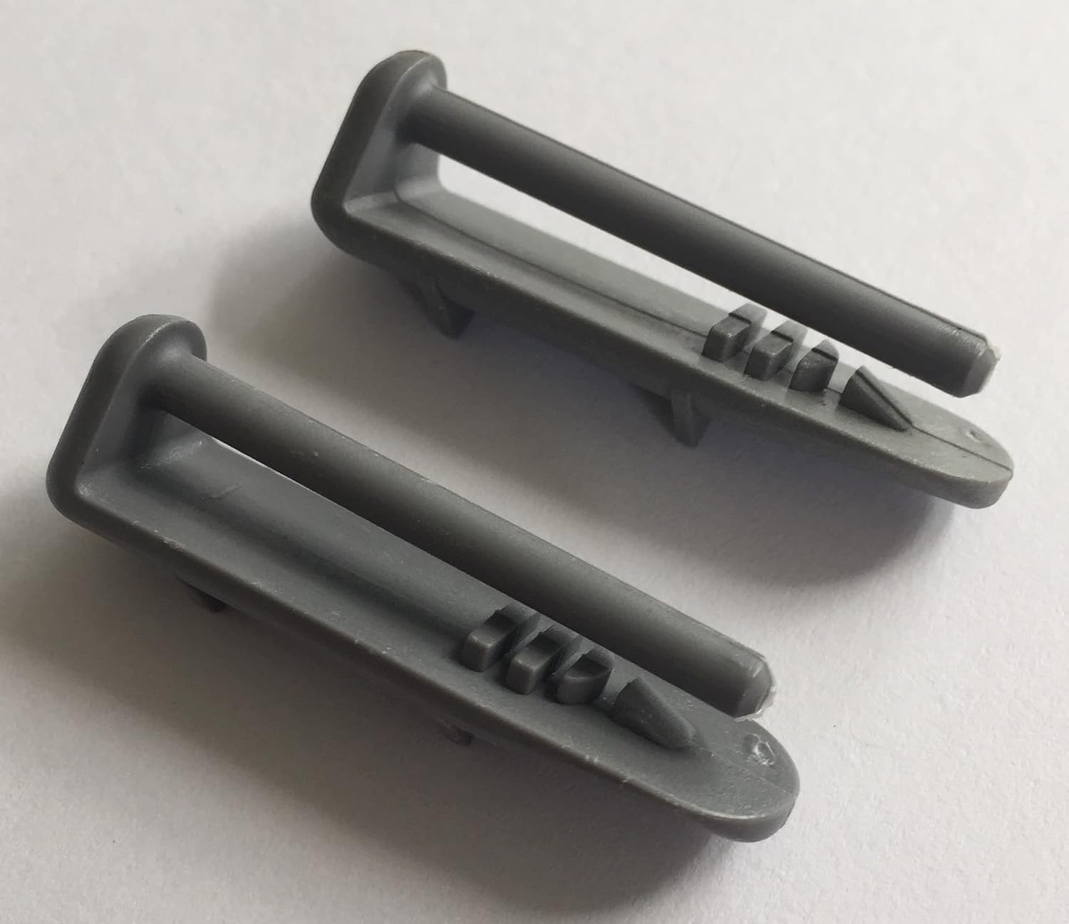 Beko Plastic Rear Rail End Caps For Dishwashers Pack Of 2