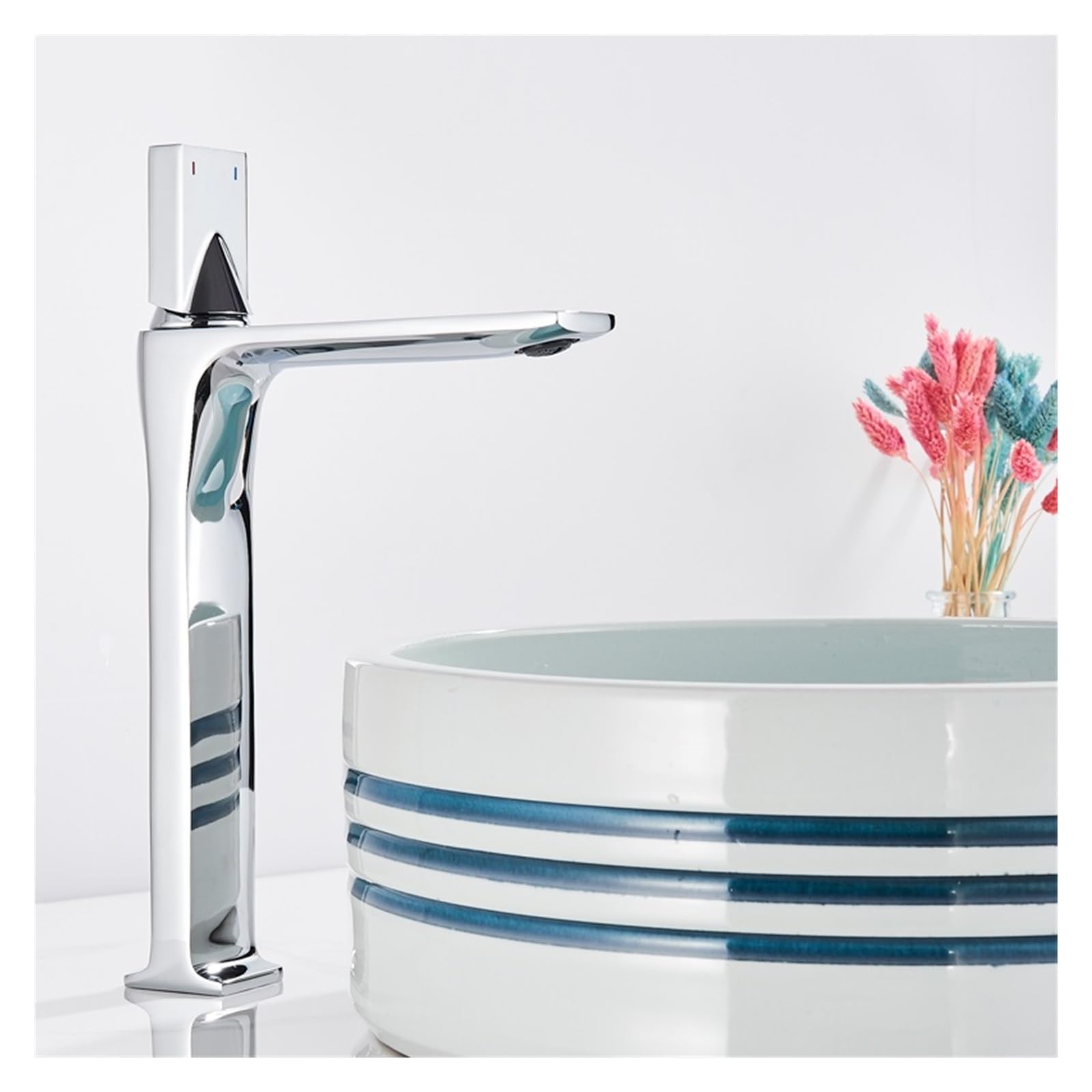 Robinet de lavabo haut carré en laiton avec mitigeur eau chaude froide