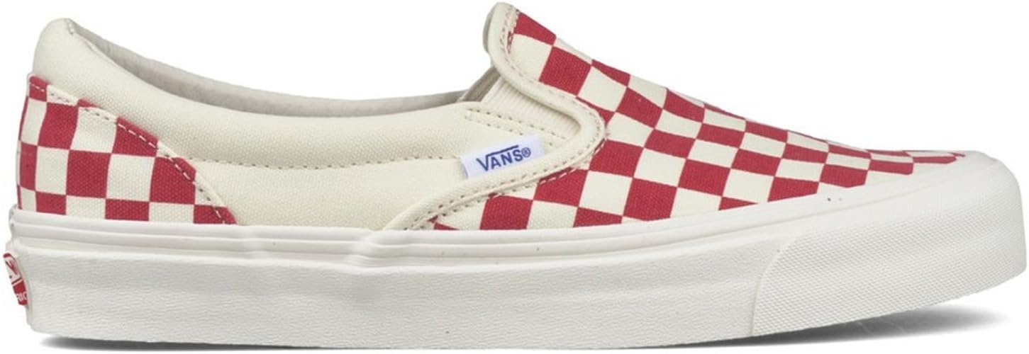 Vans Slip-on(tm) Core Classics (10.5 Women / 9 Men, Racing Red/White)