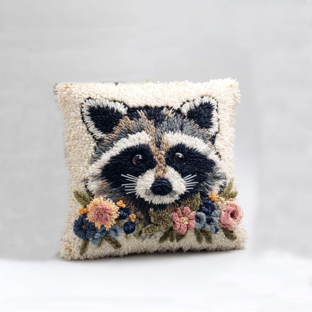 Axiangzik Raccoon And Flower Latch Hook Cushion Kit 43X43cm,