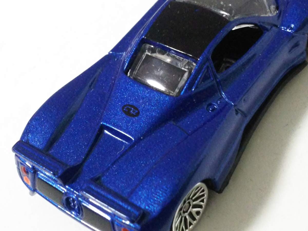 Amazon.co.jp: モーターマックス パガーニ ゾンダ C12 約1/64 3インチ