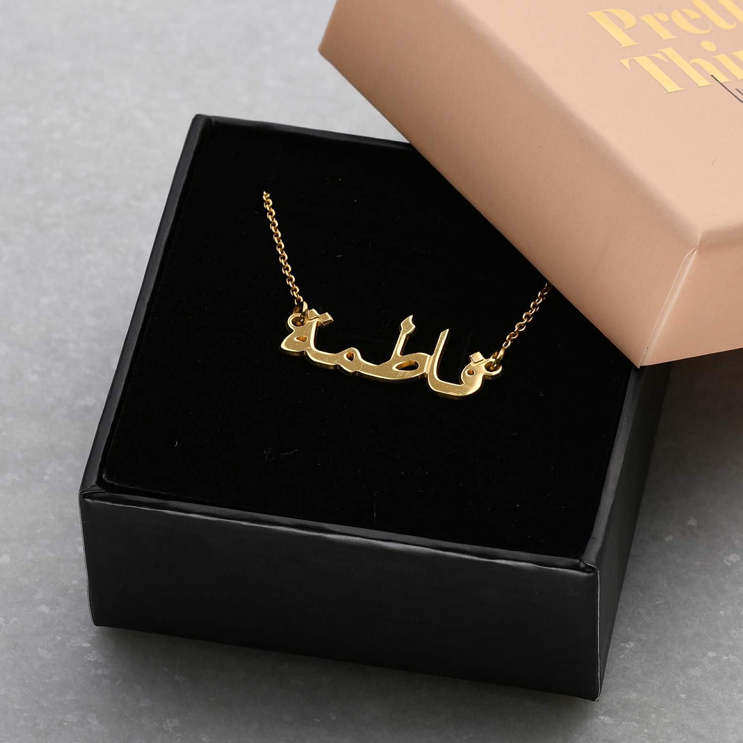 MyNameNecklace MYKA Collar con Nombre en Árabe Personalizado en Plata de Ley .925 - Regalos para Mujer, Regalo para Ella