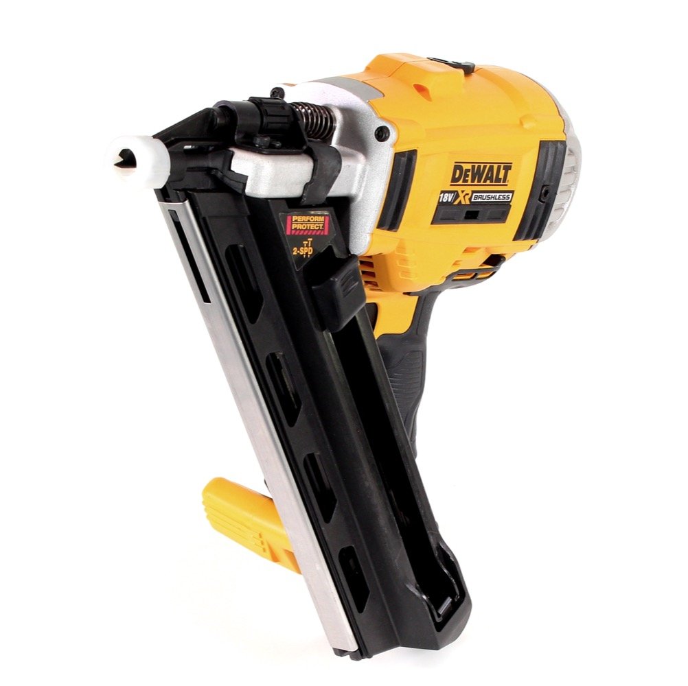 DEWALT DCN692NXJ 18V XR Cordless liion Brushless Framing Nailer 90mm