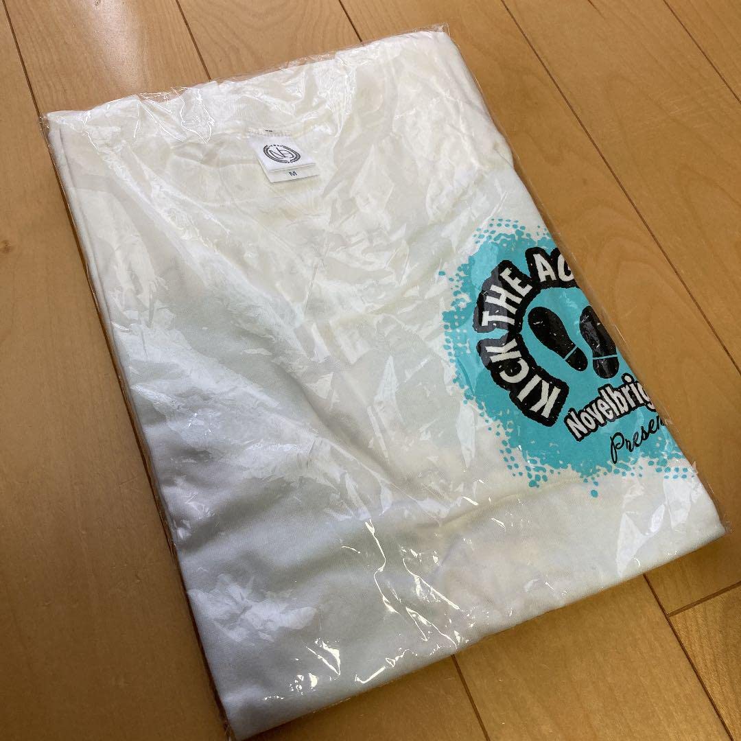 Amazon.co.jp: Novelbright Tシャツ(Mサイズホワイト)＋マフラー
