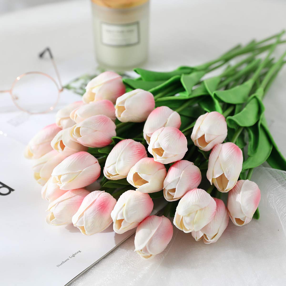 12 Tulipani Artificiali Beige - Finti Ma Super Realistici! Fiori Finti In Plastica Per Matrimoni, Decorazioni Casa E Centrotavola. Con Stelo Flessibile.