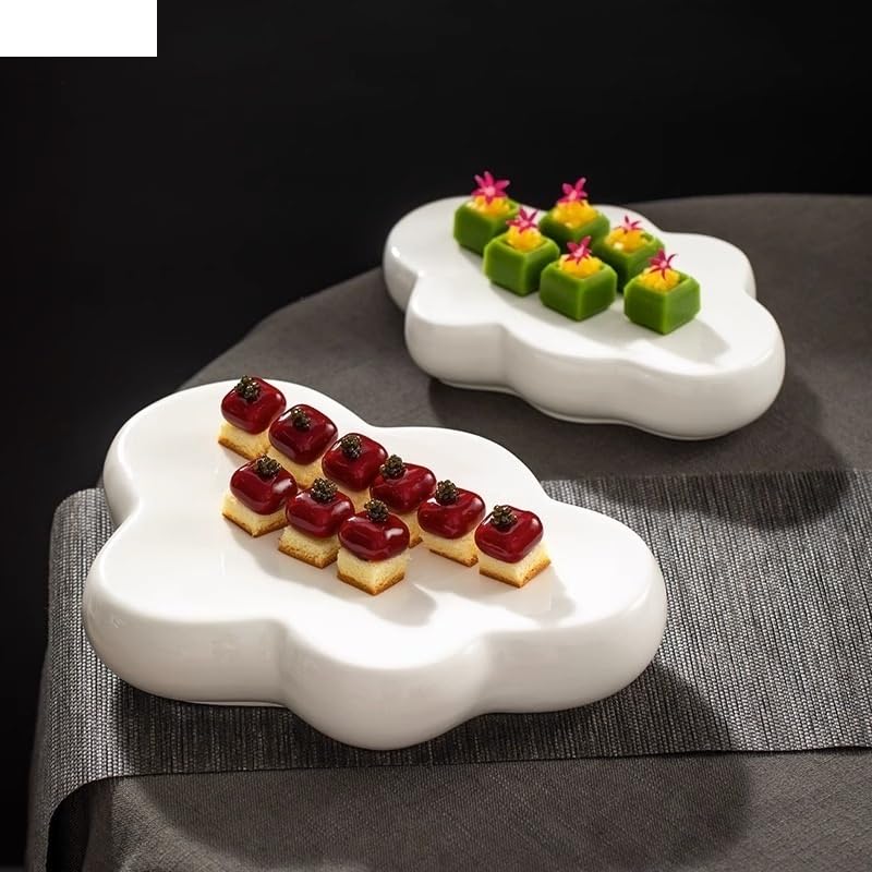 Talerze Kreatywny ceramiczny talerz obiadowy w kształcie chmury Czysta biel Nieregularny talerz deserowy Talerz sushi Talerze na przekąski Specjalna zastawa stołowa (M)