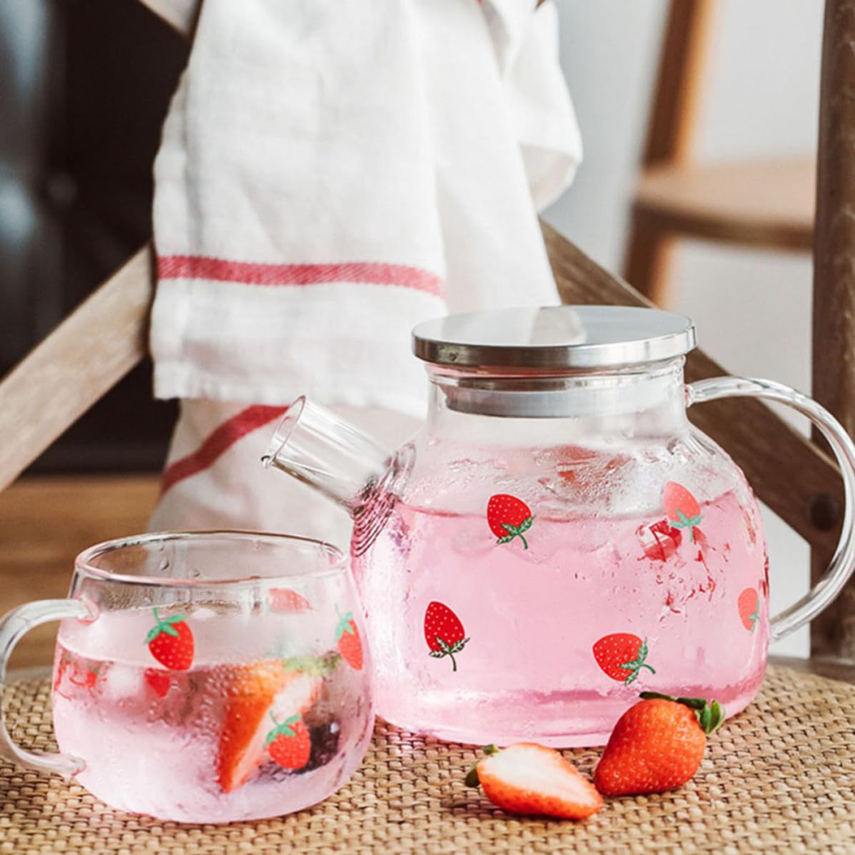 Caraffa in Vetro 1,6 l Beccuccio Appuntito e Coperchio