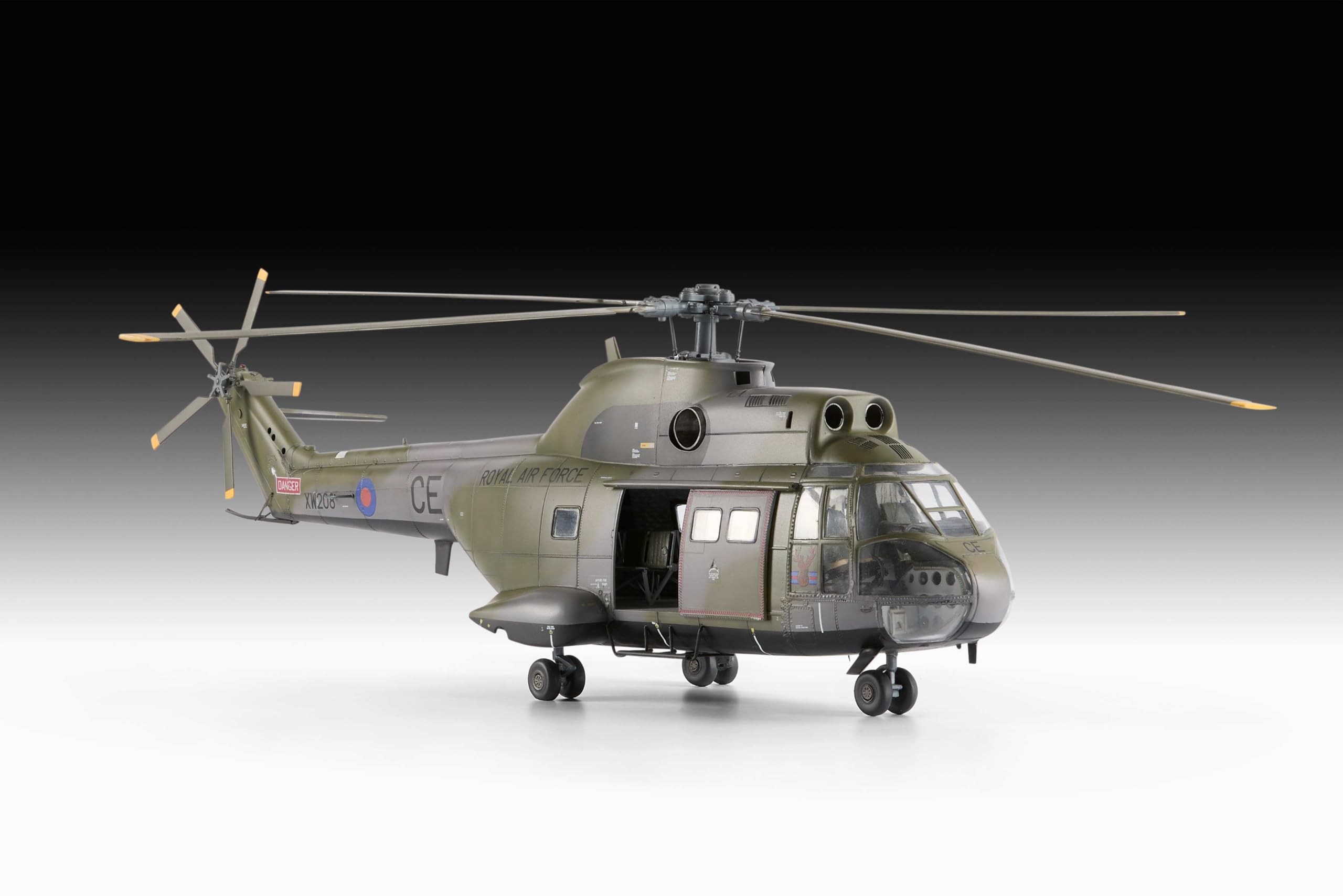 Revell SA 330/Westland Puma HC.1 Échelle 1/32 Maquette Plastique Non Construit/Non Peint