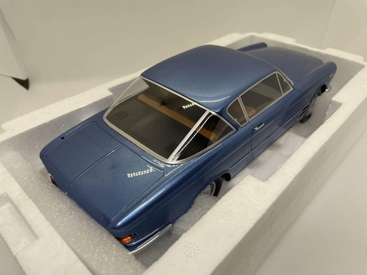 BoS 1/18 フィアット Fiat 2300 S Coupe 1961