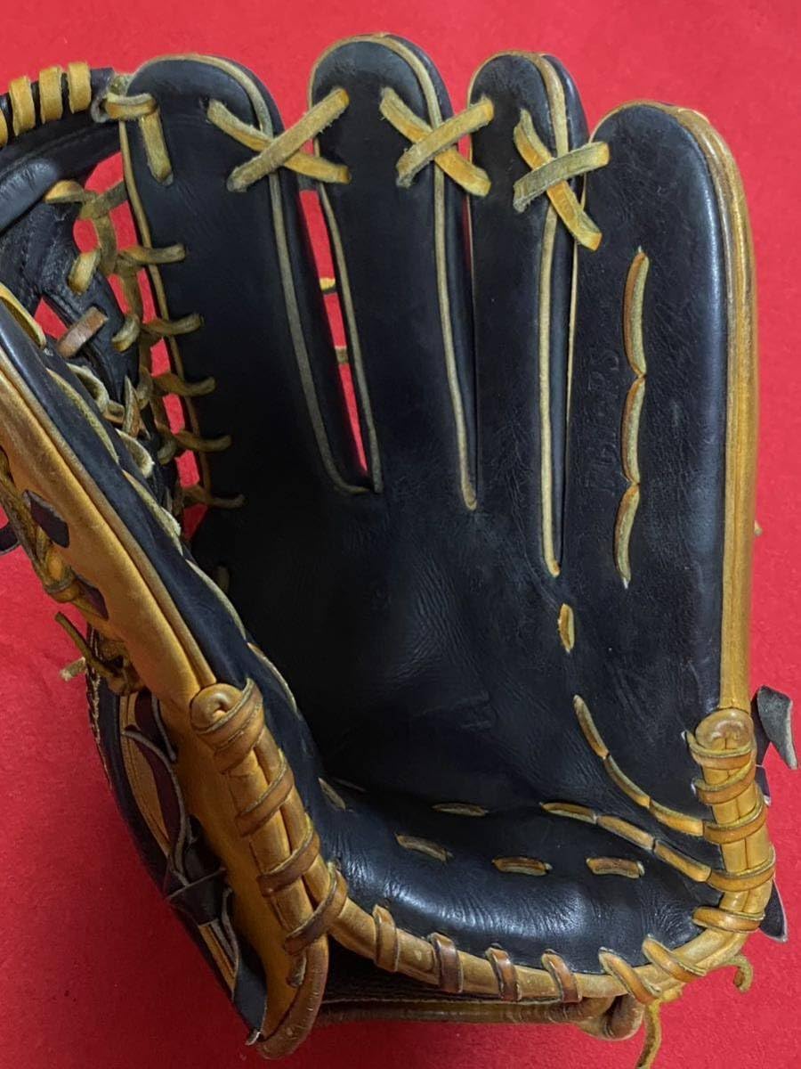 広島カープ 東出コーチ 実使用グローブ サイン入り 値下げ 広島カープ 東出コーチ 実使用グローブ サイン入り