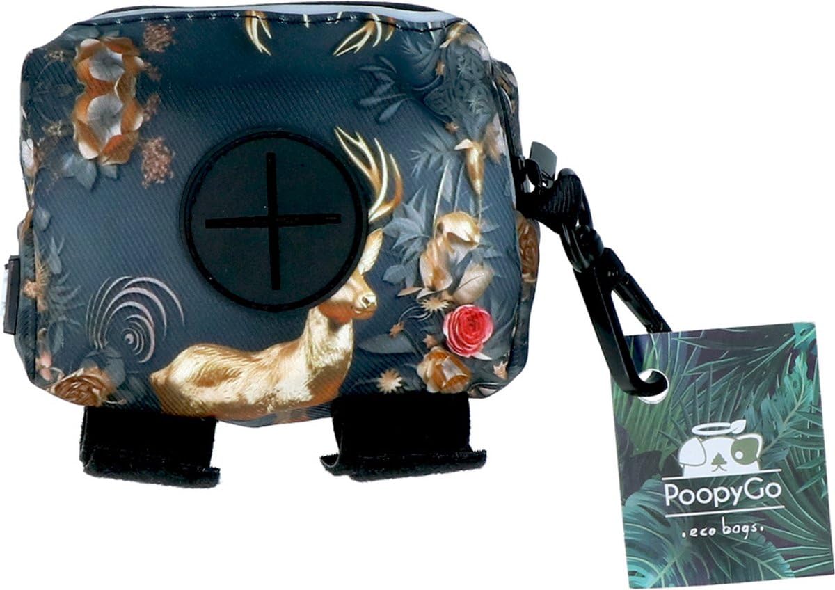 PoopyGo Soporte para bolsas de caca de ciervo rojo, dispensador para bolsas de excrementos, fácil de fijar a la correa del perro, resistente al agua, con cierre de velcro y mosquetón, bolsa ecológica