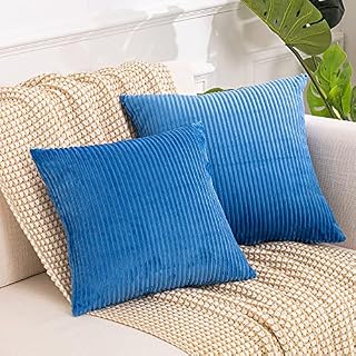 Amazon Brand - Umi Set of 2 Crushed Velvet Cushion Covers 45 x 45cm, Luxurious Crushed Velvet Cushion Covers 18x18 Inch, Decorative Square Throw Pillow Cases for Seat, Sofa and Bed, Teal Green