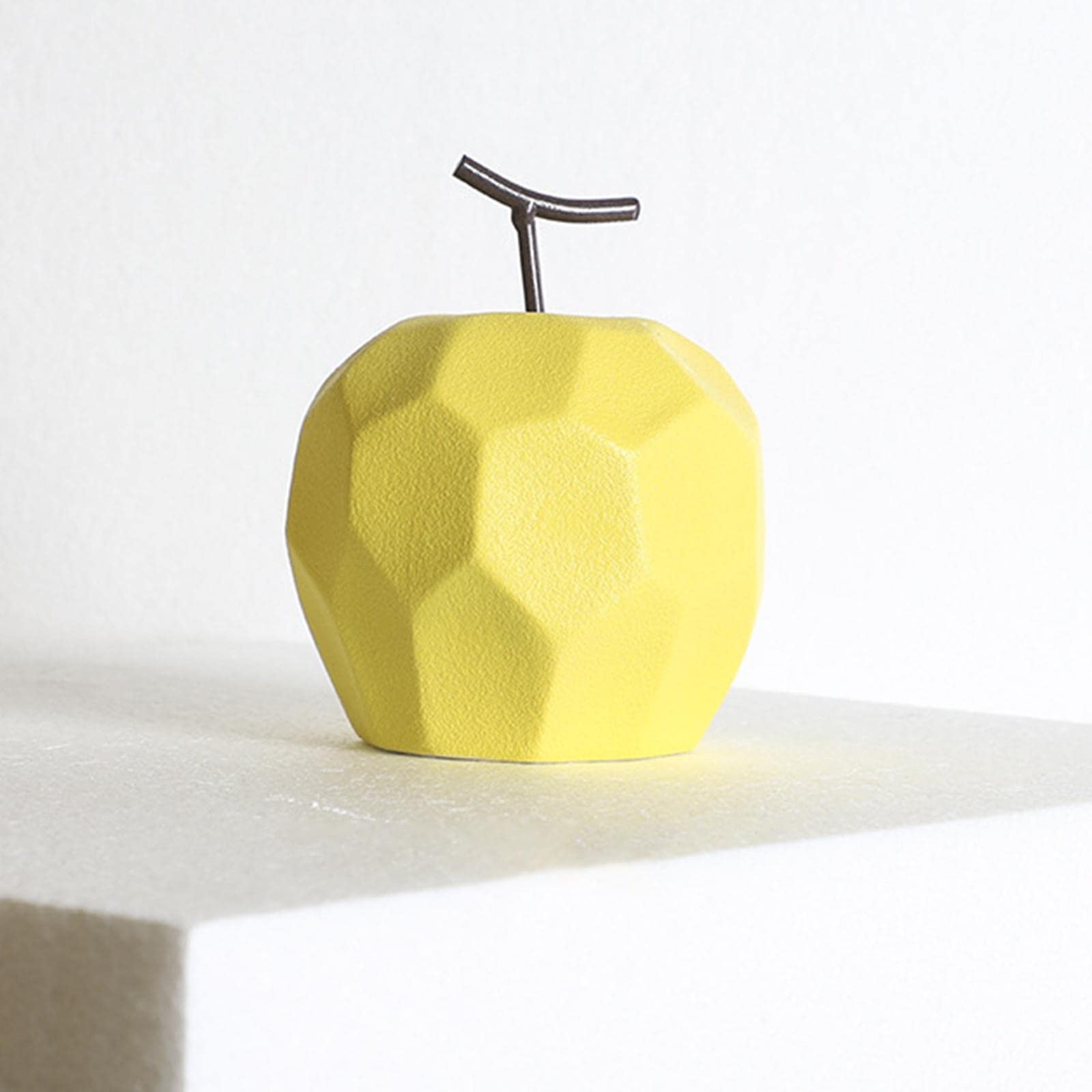 Amazon.co.jp: 樹脂の幾何学的な果物の彫刻 - モダンな幾何学模様の