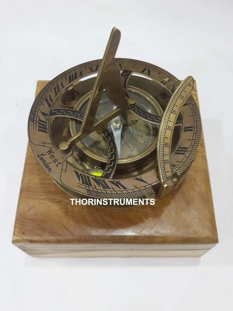 THOR INSTRUMENTS Antique Brass 4" Sundial Compass, Sundial Clock in Wood Box Gift Sun Clock Ship Replica Watch