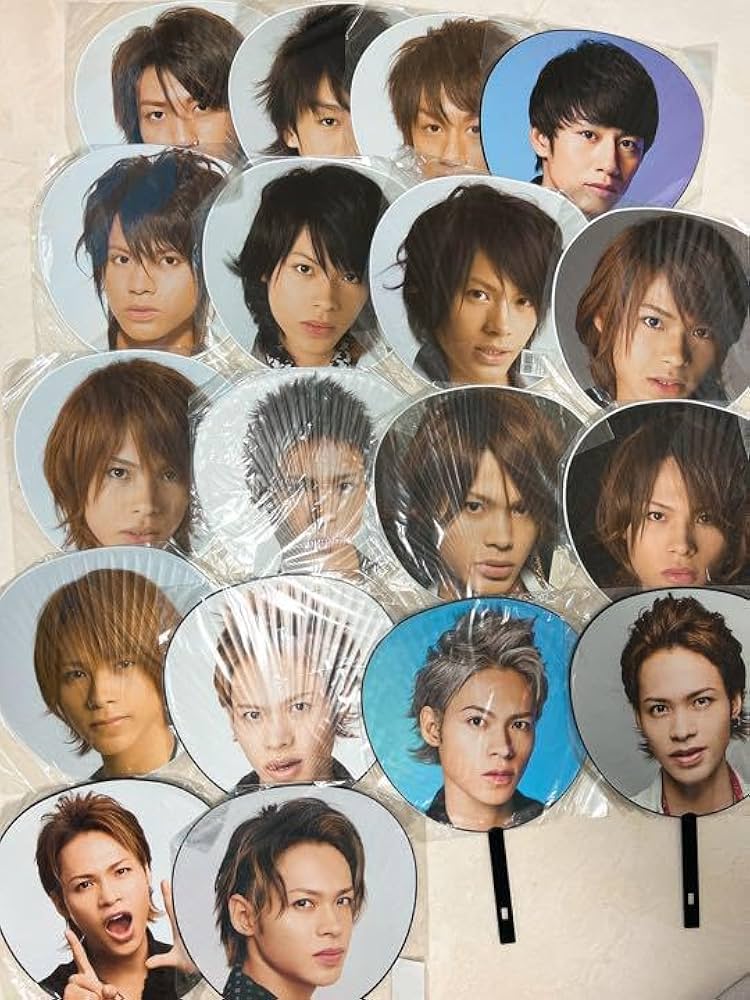 KAT-TUN 歴代 中丸雄一 団扇 36本 KAT-TUN 歴代 中丸雄一 団扇 36本 KAT-TUN 歴代 中丸雄一 団扇 36本