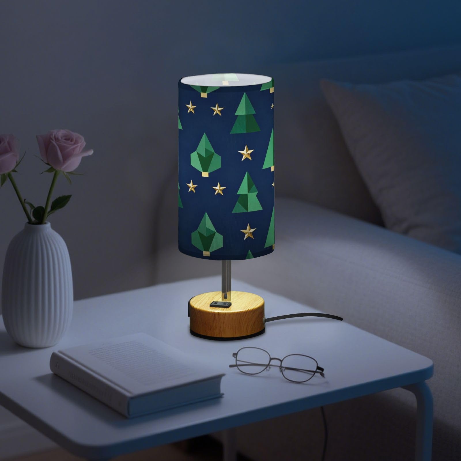 Kształt choinki wzór gwiazdy lampa stołowa do sypialni lampy biurkowe z portami USB C+A żarówka LED w zestawie na kemping