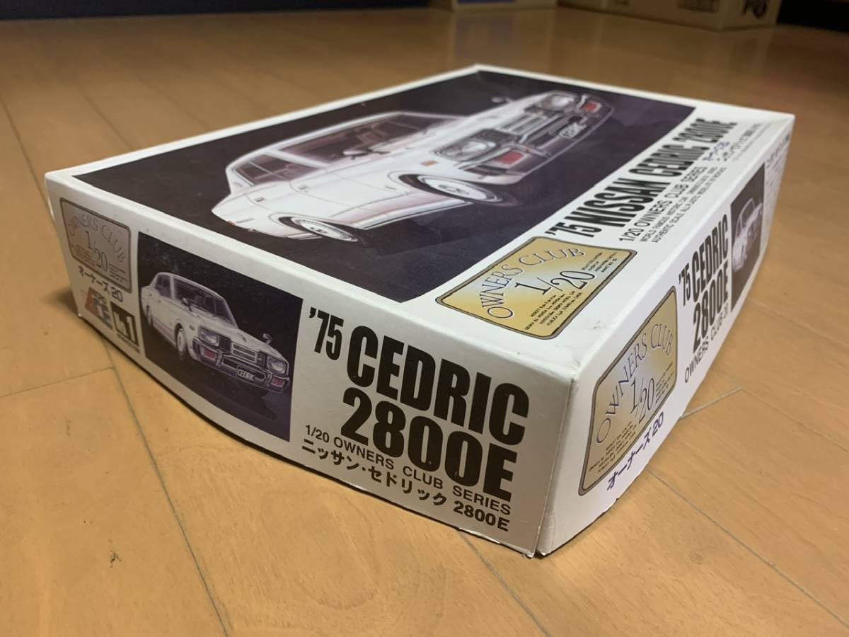 Amazon.co.jp: マイクロエース 330セドリック2800E 1/20スケールは迫力