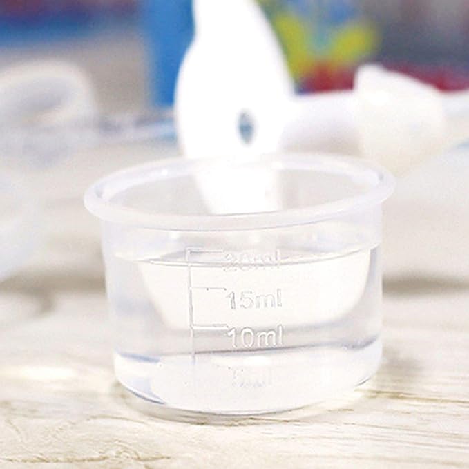 The LINGYU Pet Syringe Pet Feeder is a convenient tool for administering medication or liquid food to small animals such as dogs, cats, rabbits, and birds. This pack includes two oral syringes with a capacity of 10ml each, making it easy to accurately measure and dispense the desired amount of liquid.