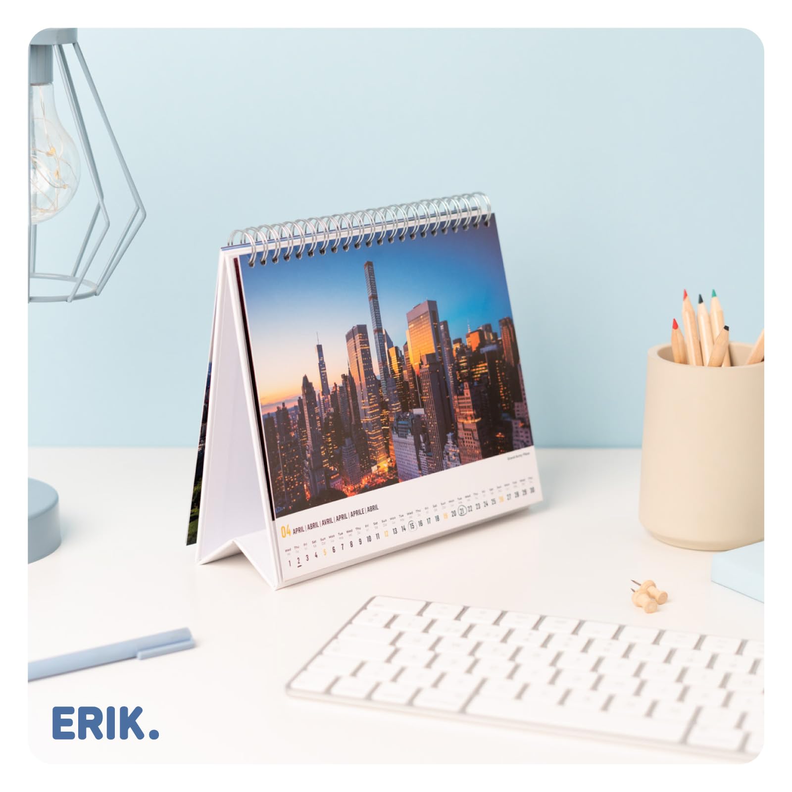 Grupo Erik Desk Calendar 2026 - New York Calendar 2026 Month To View | Monthly Desk Planner, Desktop Gifts Under 10 Pounds | Travel Gifts For Friends