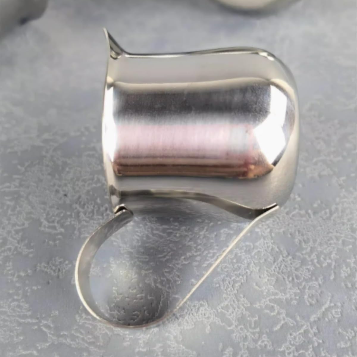 Barchetta per salsa in acciaio inox per condimenti per insalata, lattiera e tazza da caffè, set essenziale per cucina e ristorante, 10 x 7,2 cm ed elegante soluzione per servire