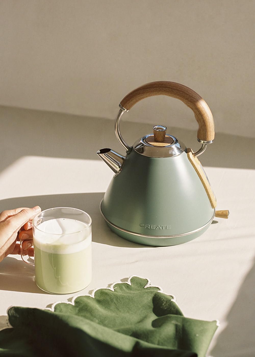 Bouilloire électrique Vert sauge 1l 1200 W arrêt automatique filtre anti-calcaire