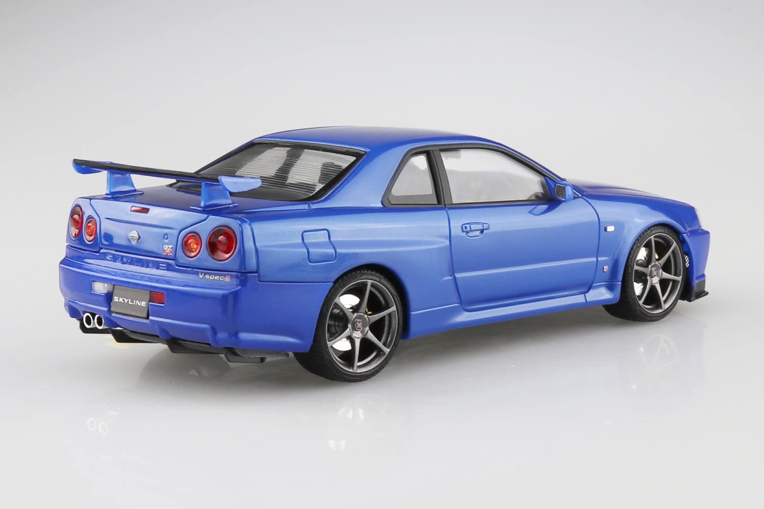 値下げしました　1/24 プラモデル NISSAN SKYLINE 組み立て済 1/24 Nissan Skyline GTS-R (R31) Custom Version Plastic Model