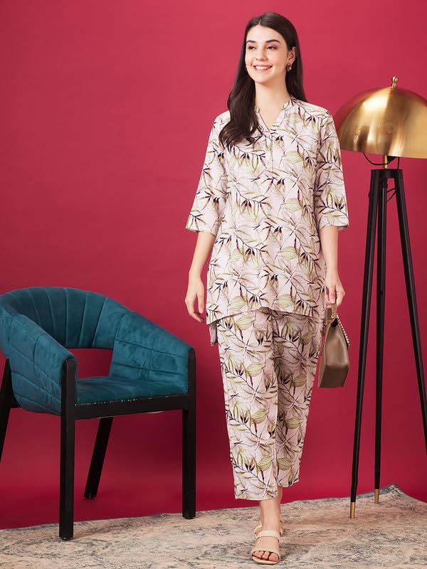 Image of AV2 Women Rayon Printed Top & Pajama Set 2427