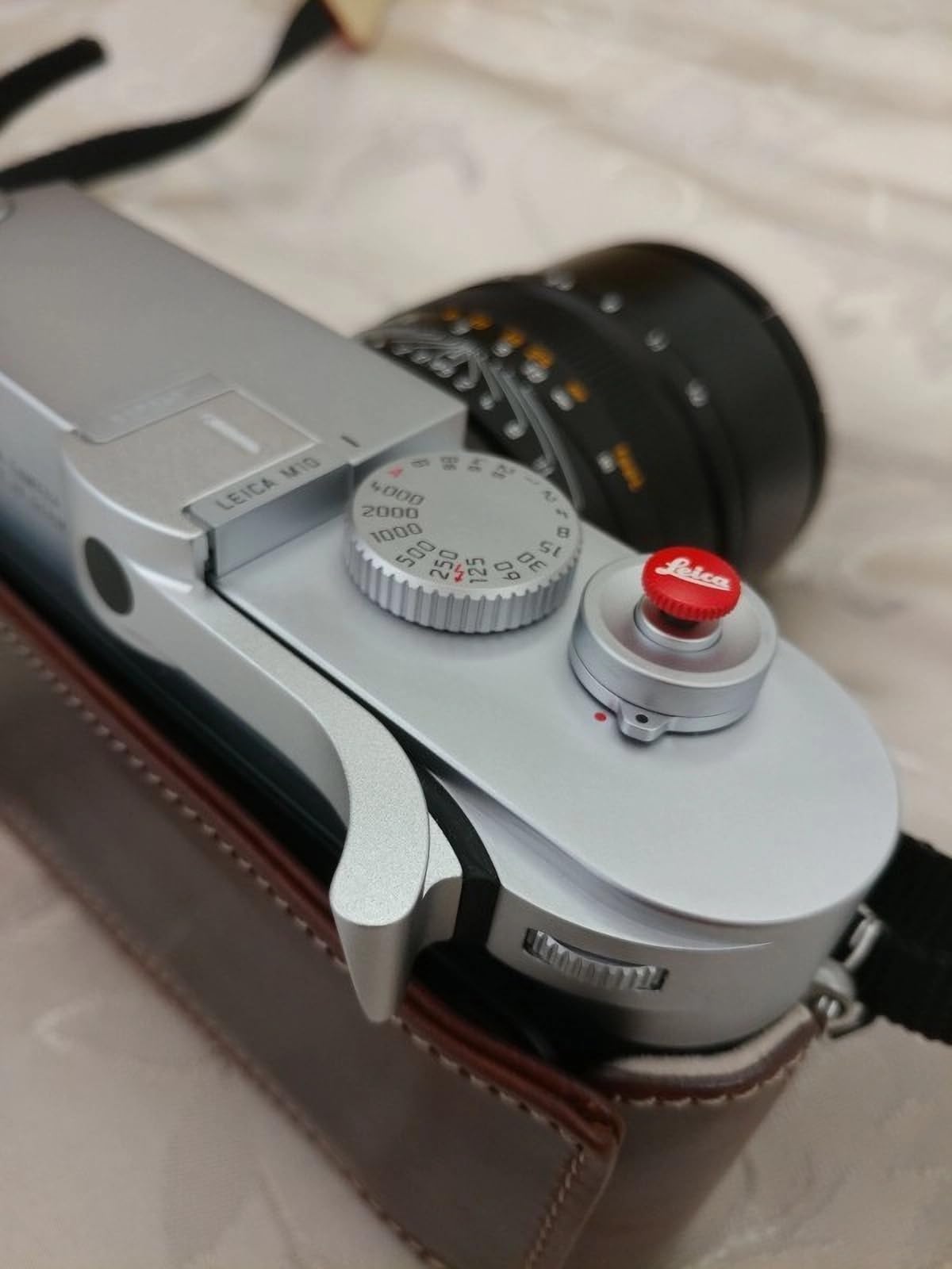 新品 LEICA ライカ m10用 ハンドグリップ シルバー ライカ M10用 ハンドグリップ シルバー / ライカオンラインストア