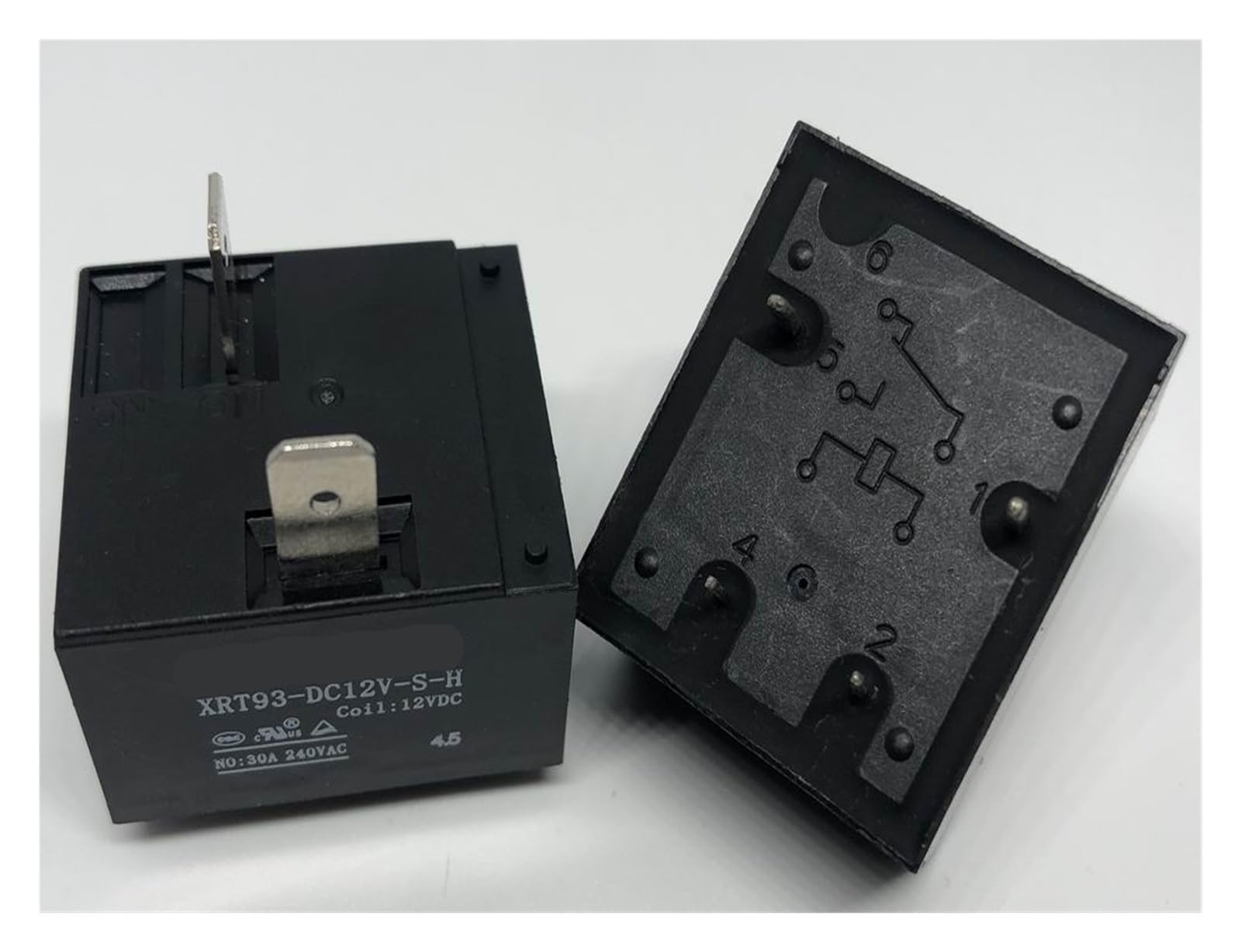 YZWRWRMKTB 1pc XRT93-DC12V-S-H (MPQ4-1A-12V-30A) Relay 4pins