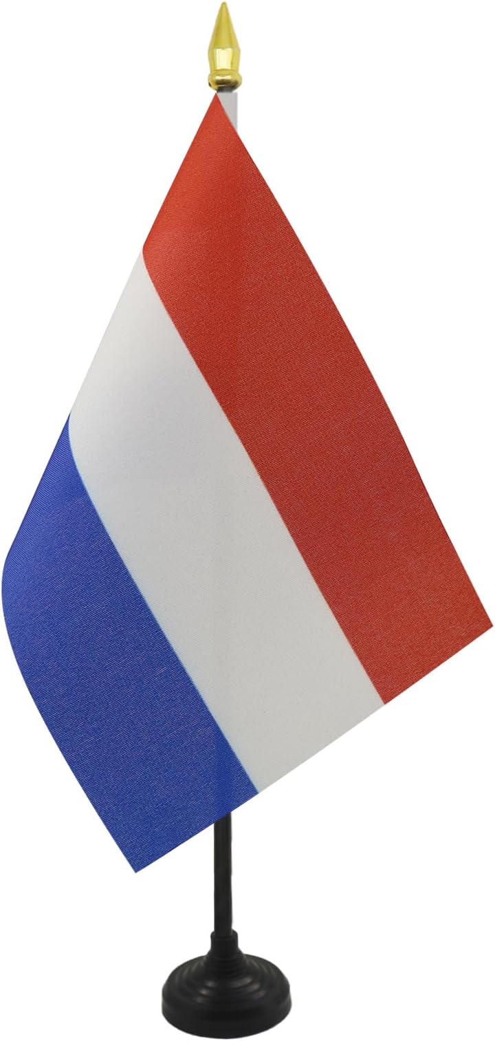 AZ FLAG - Netherlands Table Flag 4'' x 6'' - Dutch Mini Desk Flag 100% Polyester 15 x 10 cm - Office Mini Banner with 10'' Pole - Golden Spear