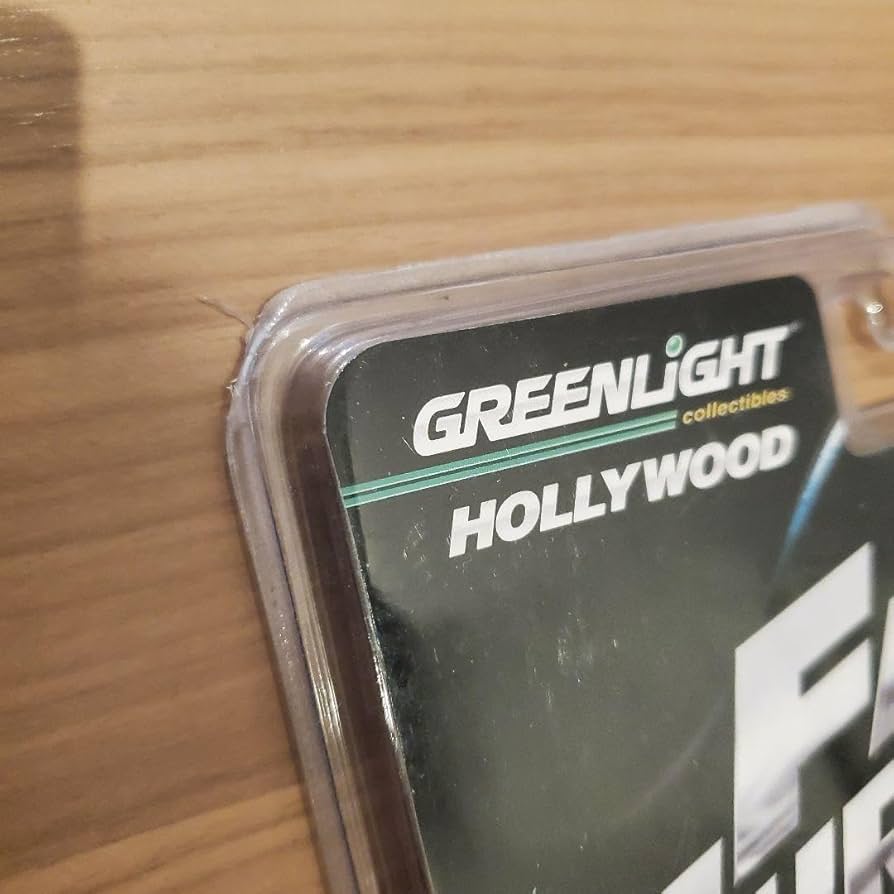 グリーンライト　ワイルドスピード　リオ　ポリス　ダッジ　チャージャー　チェイス Amazon.co.jp: グリーンライト ワイルドスピード パトカー リオ