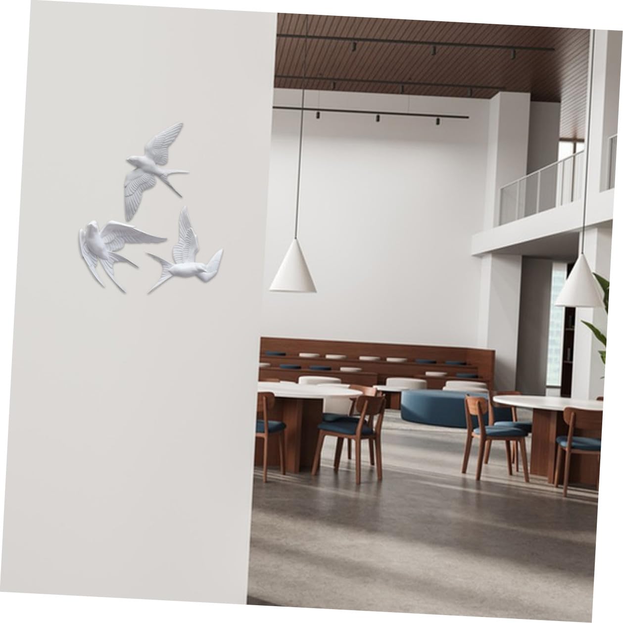 Yardwe 3 Stück 3D Schwalben Wanddekoration Aus Kunstharz - Realistische Vogel Wanddeko Für Wohnzimmer Esszimmer Flur Nordischer Stil Wandkunst