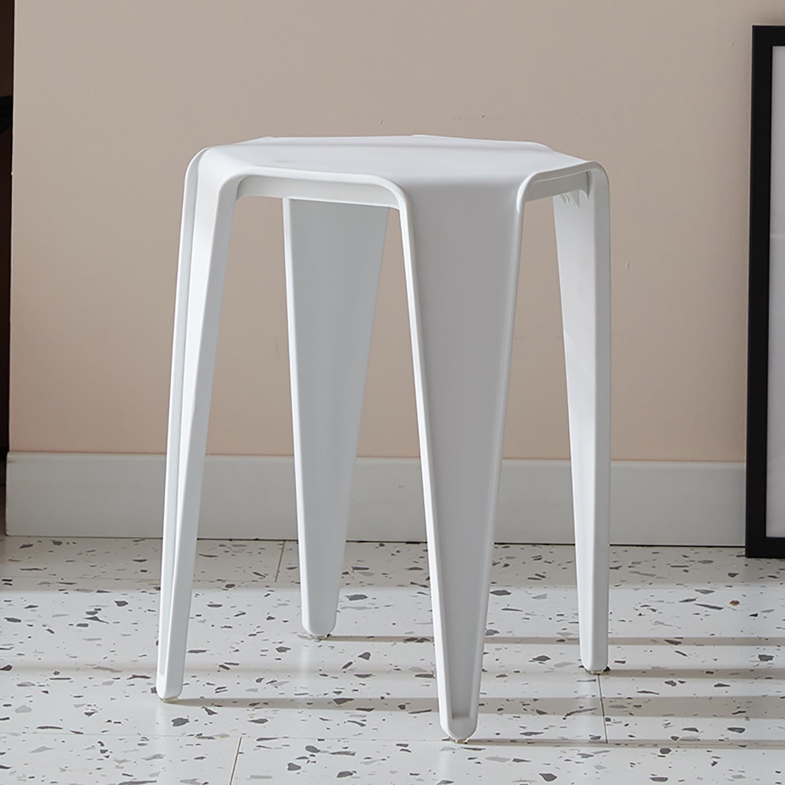Taburaces apilables: sillas de apilamiento de plástico duraderas - Silla de taburetes para al Aire Libre, Comedor, Aula, Cocina, mostrador, Asientos Flexibles,L,4 Pcs
