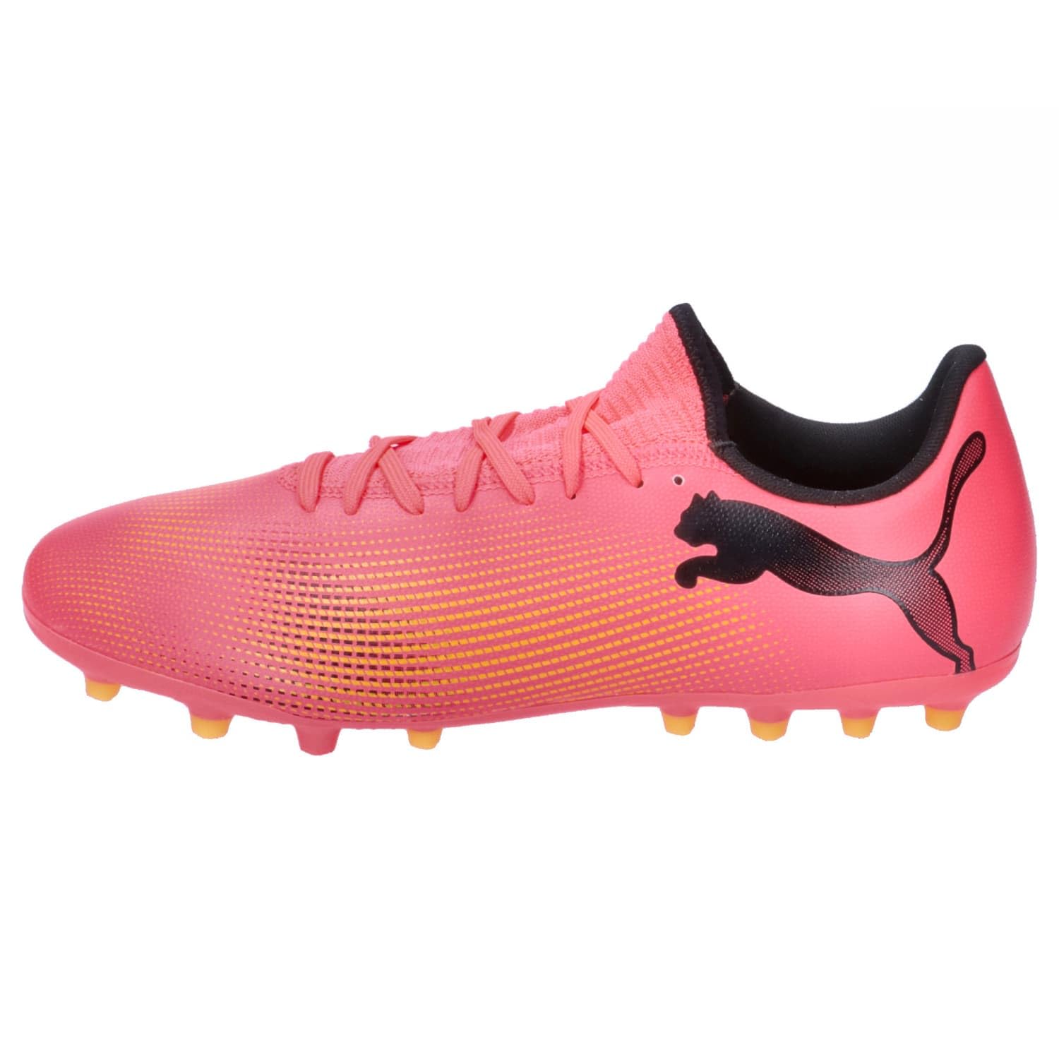 Puma Future 7 Play MG Soccer ShoeUomo