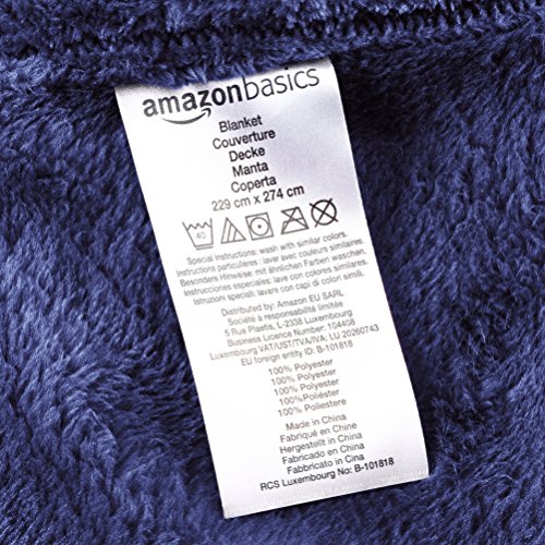 Amazon Basics - Coperta Vellutata in Pile, 168 x 229cm, colore Navy