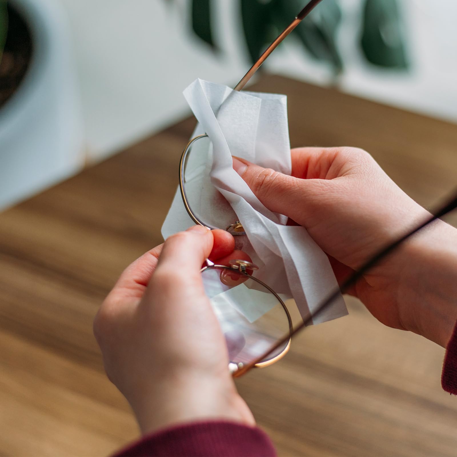 VOISEN Toallitas para lentes para lentes, paquete de 450 toallitas limpiadoras de gafas, toallitas prehumedecidas envueltas individualmente, sin arañazos, sin rayas, seguras para lentes, gafas, lente