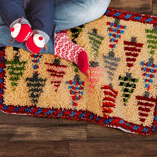 Image of clubevy DIY Handmade Shaggy Latch Hook Kit Rug for Adult Beginner Home Decoration Gift 20x15 inch (Tree)