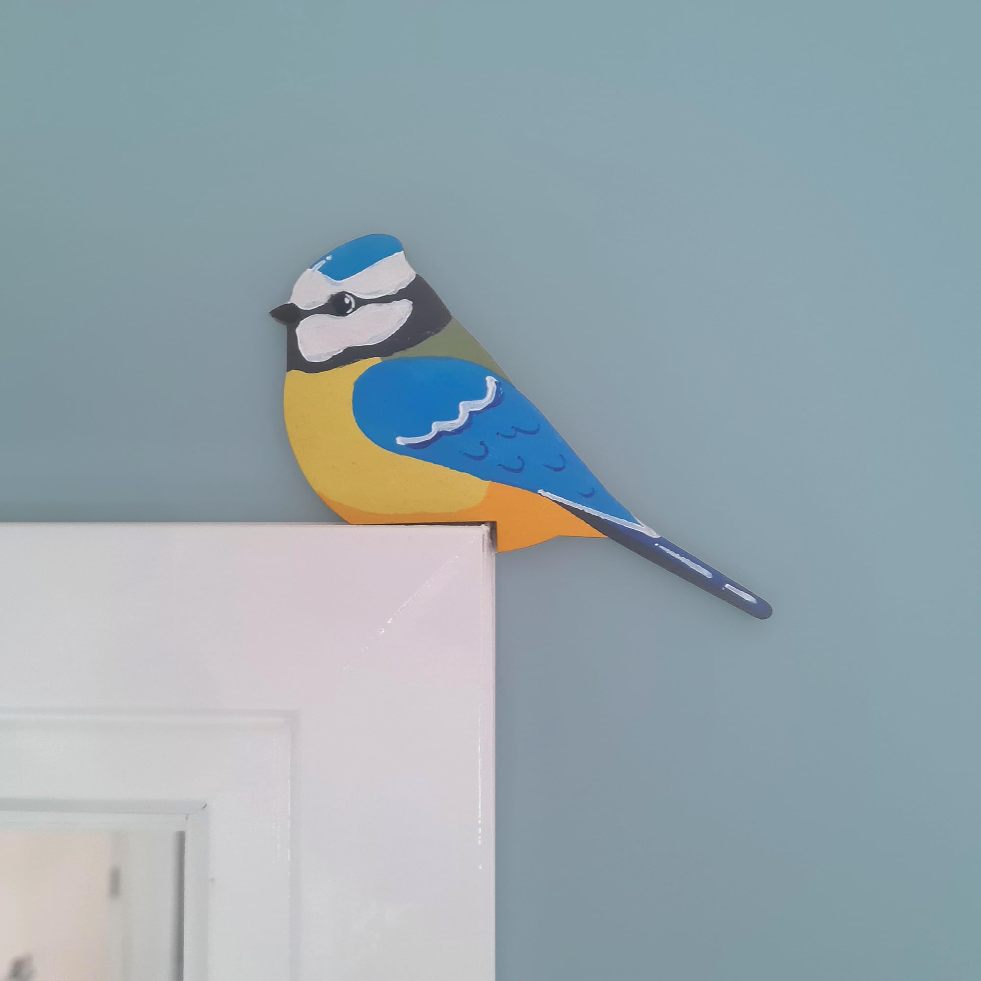 Pájaros de madera tallados a mano herrerillo azul decorativo para esquinas