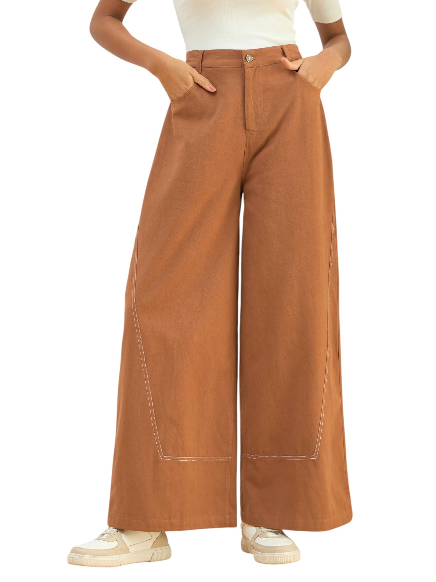 SASSAFRAS Women Flared Pants in neutral