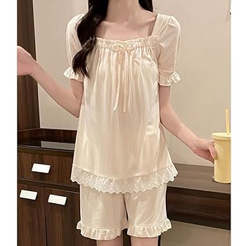 Ravijour★サテンフリルセットアップ★ルームウェア★パジャマ★部屋着パンツ RAVIJOUR パジャマ ルームウェア レーシーサテン ショートパンツ