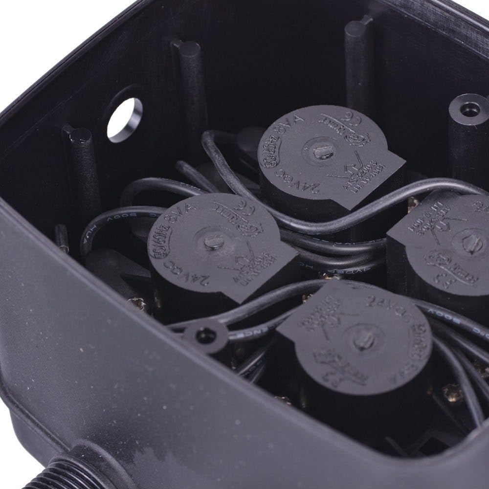 Antelco Ezyvalve - Pozo con 4 electroválvulas de 24 V para riego automático, Negro y Verde