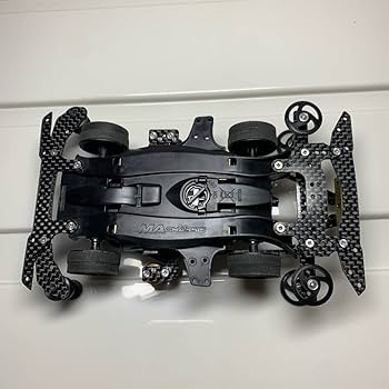 Amazon.co.jp: 可 カッコ良さNo.1 ミニ四駆 逆エアロアバンテ オブジェ