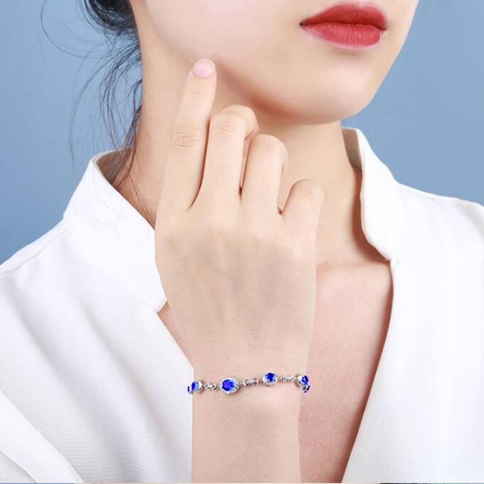 Pulseras de oro de 18 quilates para mujer, pulsera de cadena de eslabones de oro blanco con zafiro azul creado en laboratorio de 4,22 quilates y moissanita de 0,462 quilates, No es una piedra